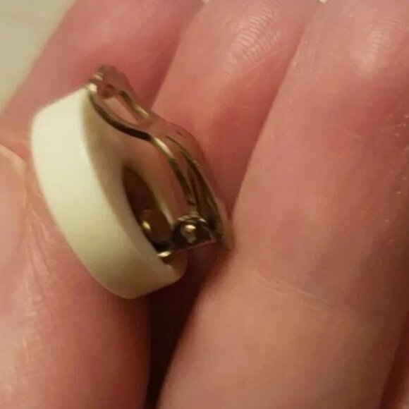 Chanel COCO Clip On Earrings Black and White Cruise COCO đ¤đ¤ - Picture 12 of 14